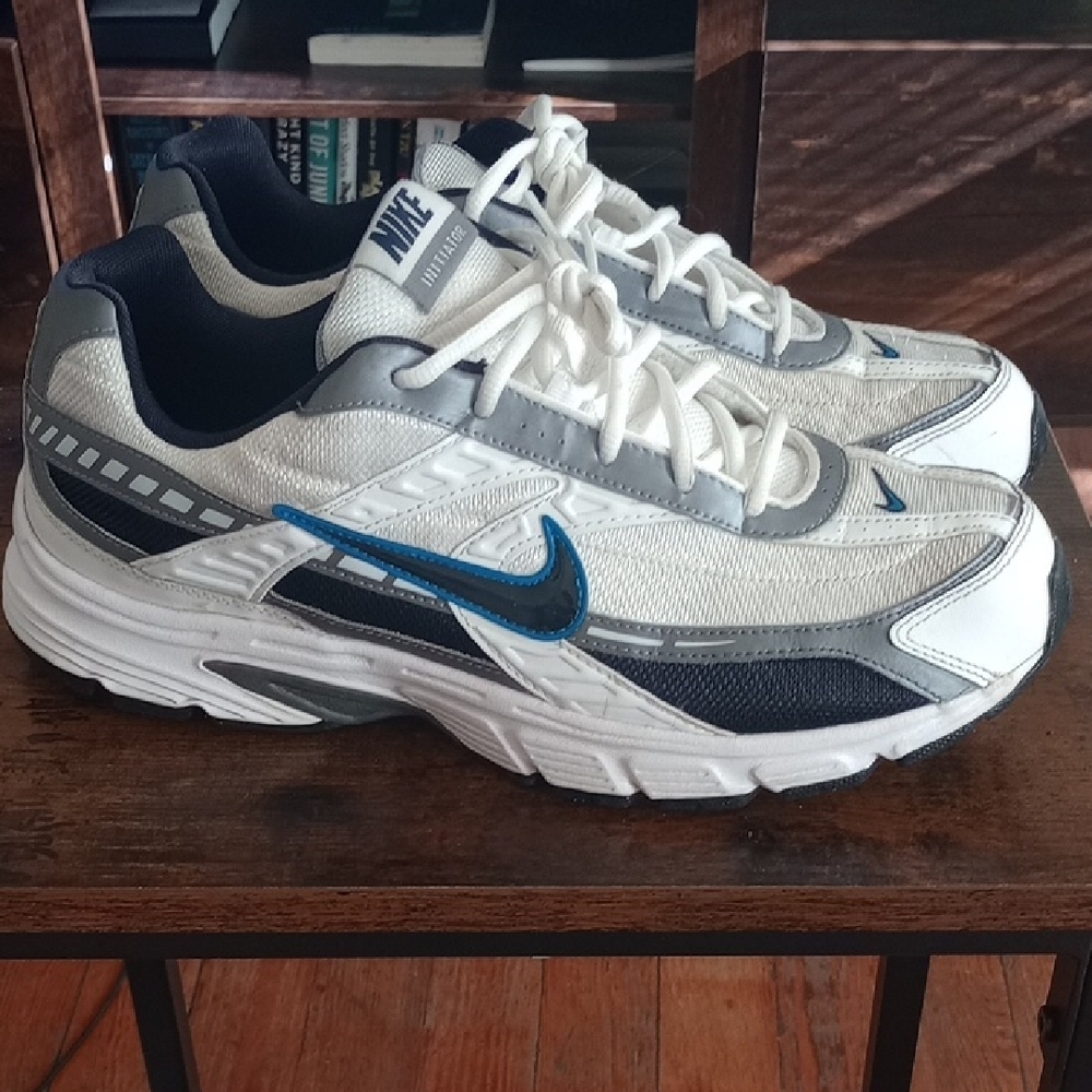 Nike White and Blue Sneakers